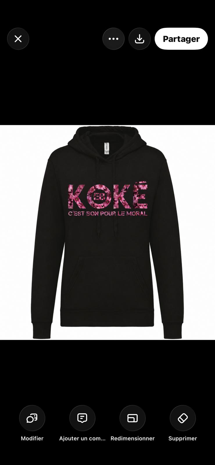 Hoodie KOKÉ fleurs roses coloris noir femme streetwear caribéen